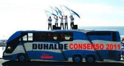 Eduardo Duhalde apuntalado por los marplatenses de Consenso 2011