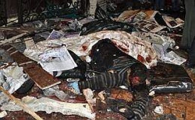 Egipto: 21 muertos por un atentado frente a una iglesia