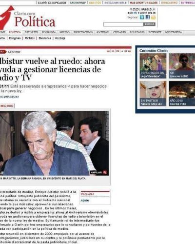 Clar�n no solo miente, tambi�n roba