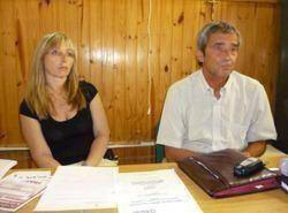  El consejo escolar realizo la apertura de ofertas de la licitacion para obras en la escuela normal