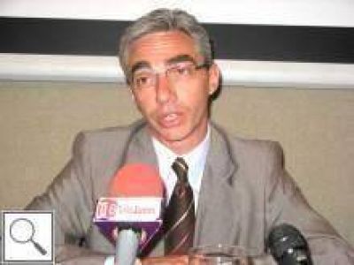 LO QUE QUED� EN EL TINTERO  Dur�simas declaraciones de Meoni contra el desfinanciamiento local