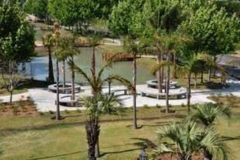 Inauguran el nuevo Paseo P�ez Vilar� en Tigre