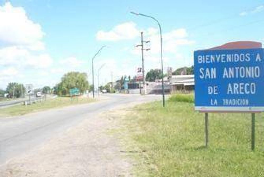 Cierre de acceso a Areco por Smith.