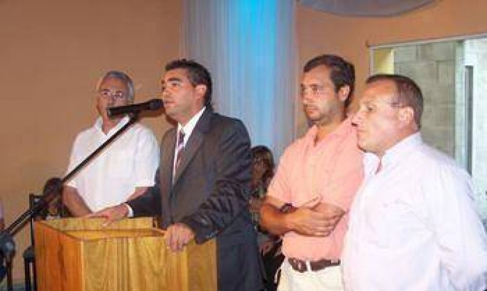 Sociedad de fomento de Villa Fox Anunciaron obras por m�s de dos millones de pesos