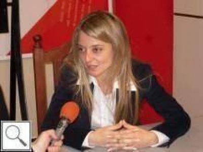 Baro don� una pileta de nataci�n a la escuela de la localidad de Laplacette