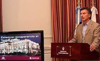 Macri y el Col�n: temporada peligra por un "grupo min�sculo y cuasimafioso"