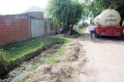 Juan de Filippis: �Puedo garantizar que no nos llega el agua para el inodoro�