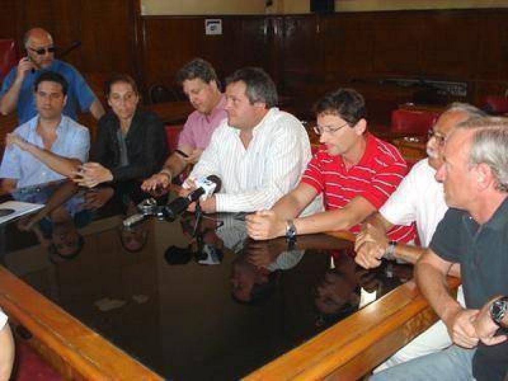 Seguir�an insistiendo para que se regule la publicidad