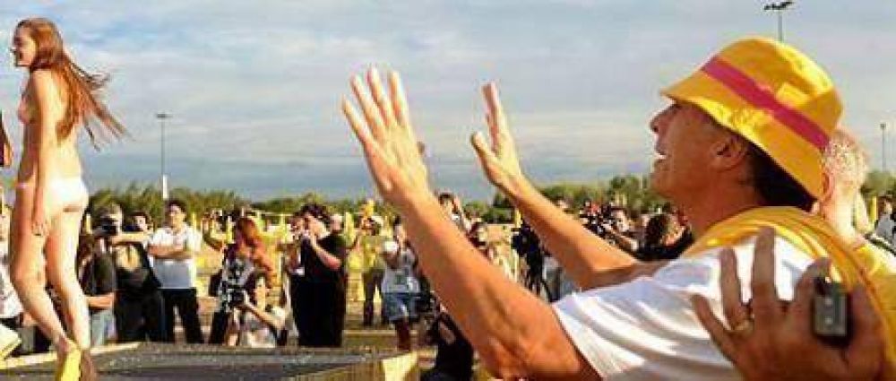 Macri inaugur� las "playas PRO" 2011
