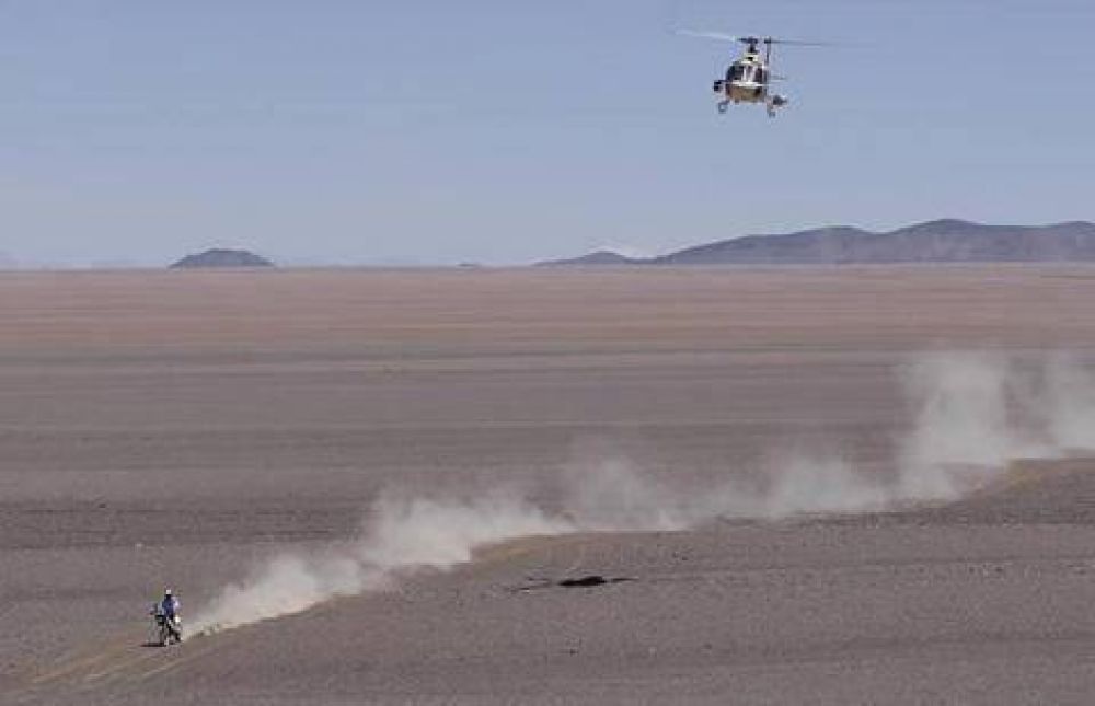 RALLY DAKAR 2011 Mauricio G�mez ya arrib� a Iquique; Tornatore y Jerom�n contin�an a buen ritmo