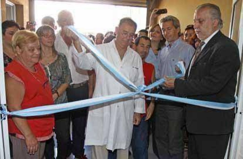 Inauguraron el nuevo edificio de la Unidad Sanitaria N� 3 en Villa Dom�nico