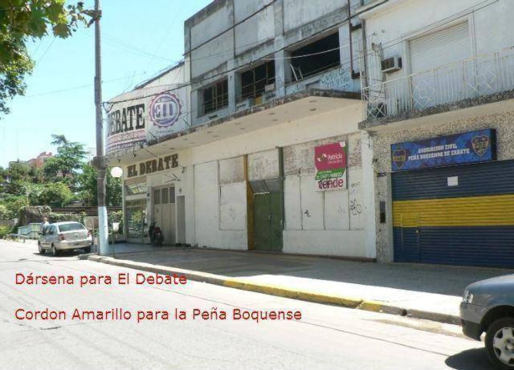 Coronitas D�rsenas y cordones amarillos para todos