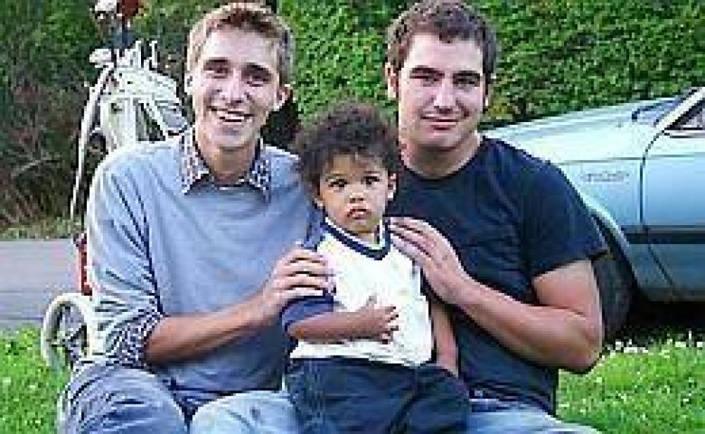 Brasil: permitir�n a homosexuales acceder a la reproducci�n asistida