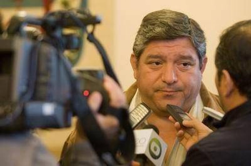 Polti, en cambio, anunci� que se retira de la pol�tica