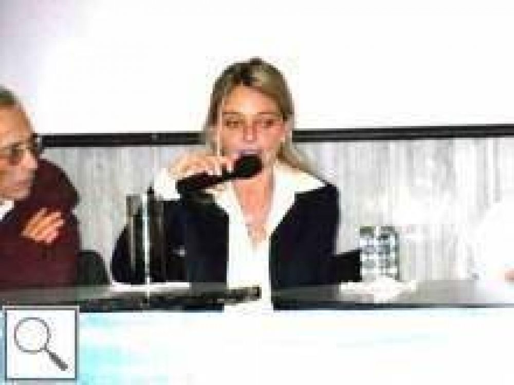 Baro respald� la posici�n de Cobos de no adelantar la interna en la UCR
