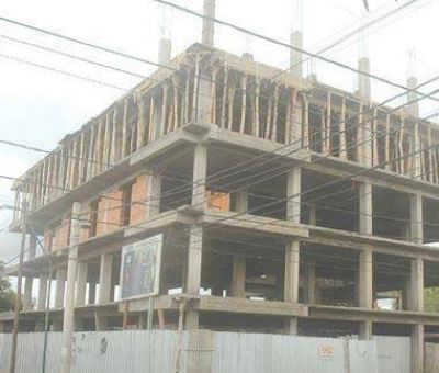 Disminuy� la construcci�n privada en la Capital