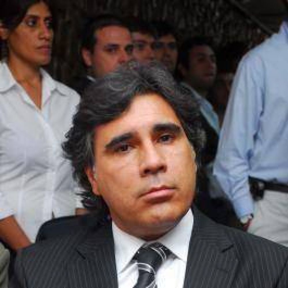 Reacciones dispares por la fecha de las elecciones 