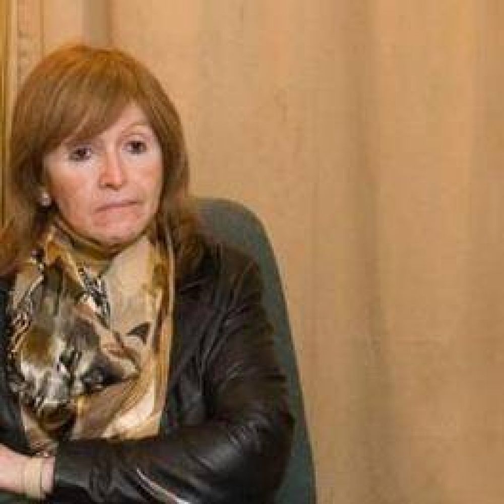 Educaci�n explic� que los docentes privados no cobran por un problema administrativo o bancario 