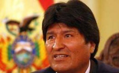 Por el "gasolinazo", la popularidad de Evo se desplom� casi un 25%
