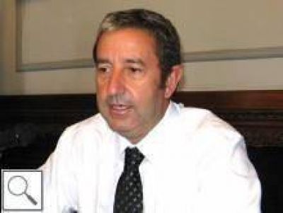 Julio Cobos: "No participar� pero no interferir� la pre interna de la UCR"
