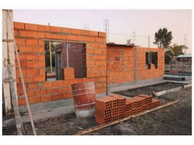 La Paz, Feliciano y Federal recibieron fondos para construcci�n de viviendas rurales