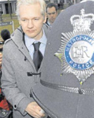 Assange teme una condena a muerte