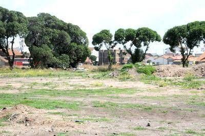 Preocupaci�n de los vecinos que viven frente a la Canchita de Bomberos