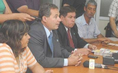 Titulares de lotes sociales podr�n acceder a una casa industrializada