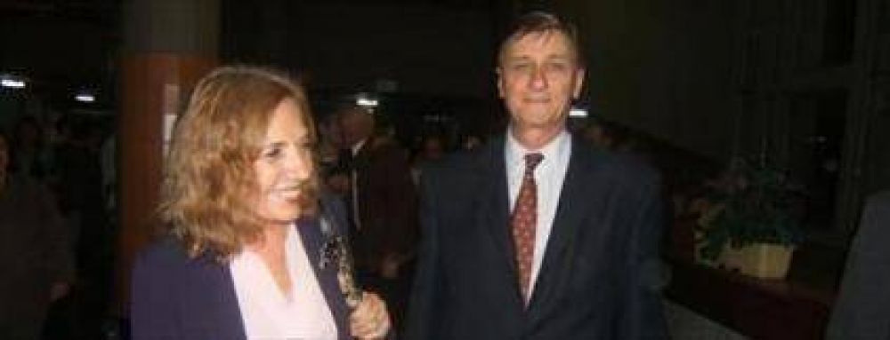 Griselda Tessio pidi� "alternancia" en el Frente Progresista