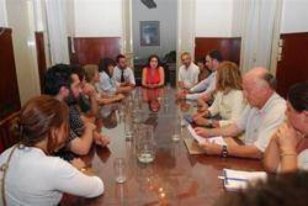 REUNI�N DE GRACIELA ROSSO CON ASAMBLEISTAS