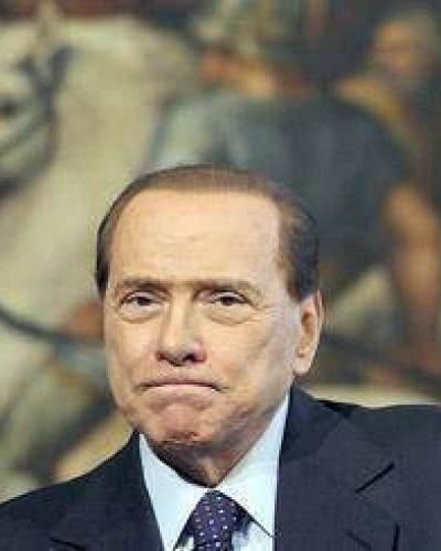 Rev�s para la inmunidad de II Cavaliere