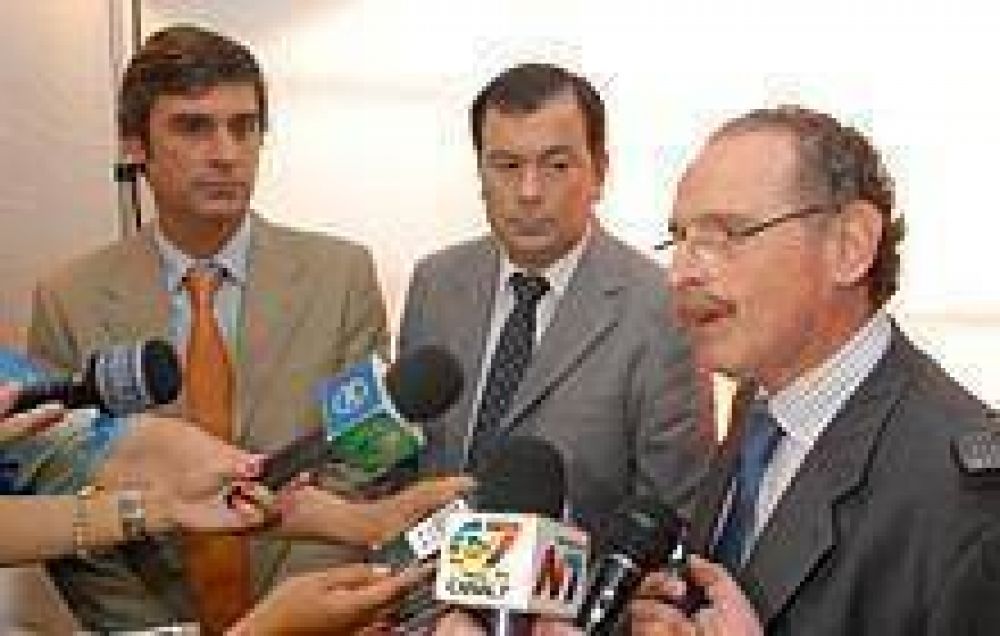 Abal Medina destac� la labor de Zamora y dijo que se trabaja en nuevos proyectos 