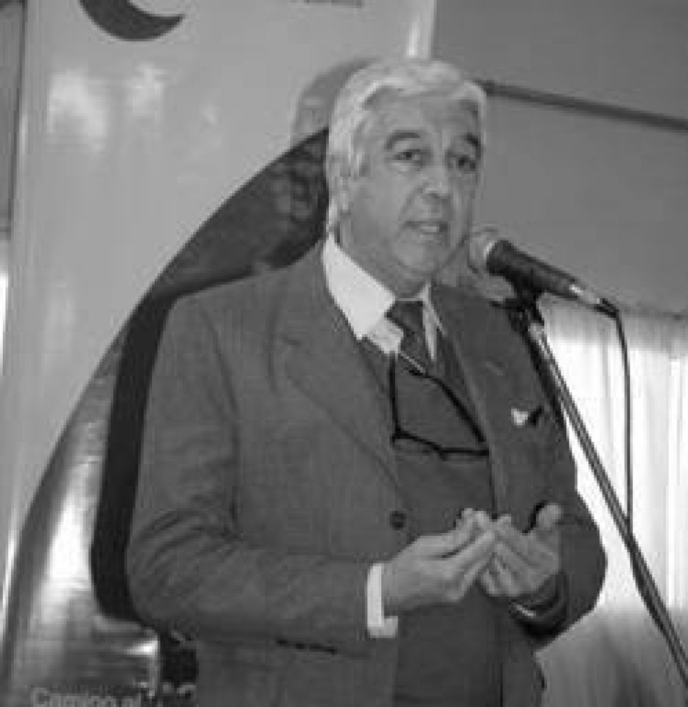 Cdor. Norberto Jendrulek: �Con un presupuesto bien hecho,y una buena administracion, es posible concretar m�s y mejores obras�