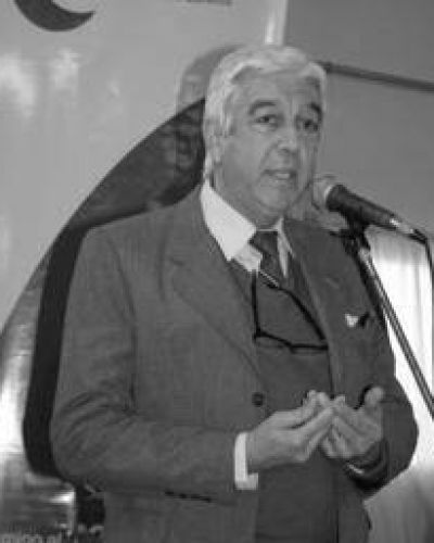 Cdor. Norberto Jendrulek: �Con un presupuesto bien hecho,y una buena administracion, es posible concretar m�s y mejores obras�