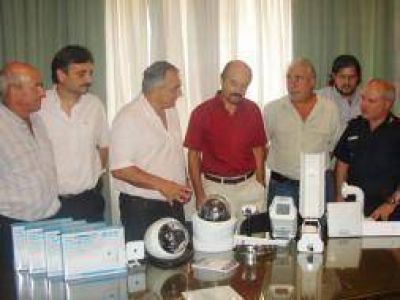 Berisso: C�maras de seguridad en escuelas
