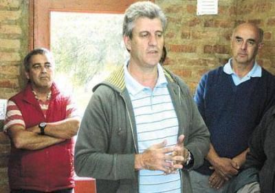 Eliceche propone "salarios dignos"