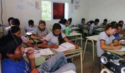 Estiman que Santa Fe cumplir�a con los 180 d�as de clases en 2011