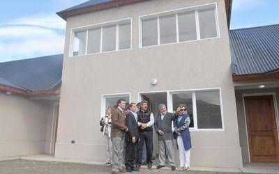 Das Neves llev� ayer a Esquel obras por 40 millones de pesos
