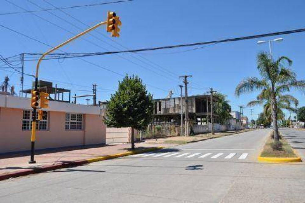 Ordenamiento del tr�nsito y seguridad vial Puesta en funcionamiento de nuevos sem�foros