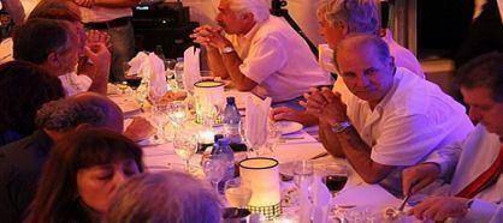 Pinamar: La lista de los presentes en la reuni�n convocada por Baldomero