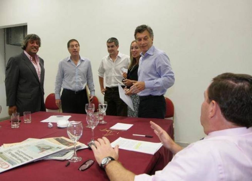 Macri mud� el gobierno porte�o al Parque Indoamericano