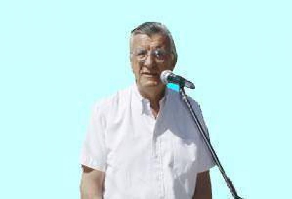 Jos� Luis Gioja: �Es un p�caro que no se anima a dar la cara� 