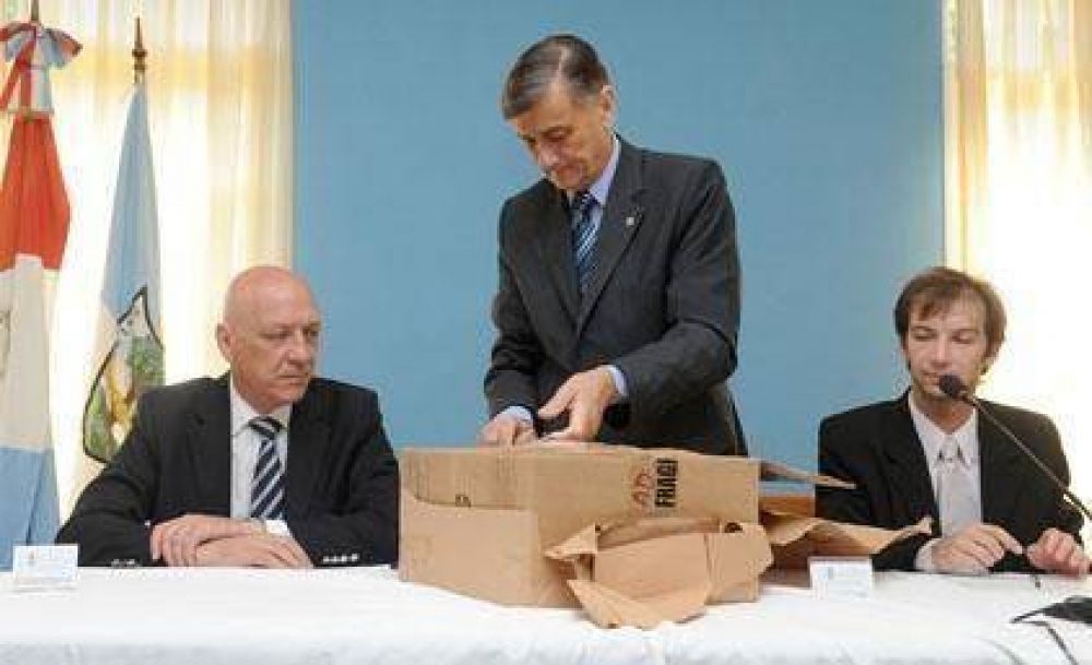 Un paso m�s para la ampliaci�n del acueducto