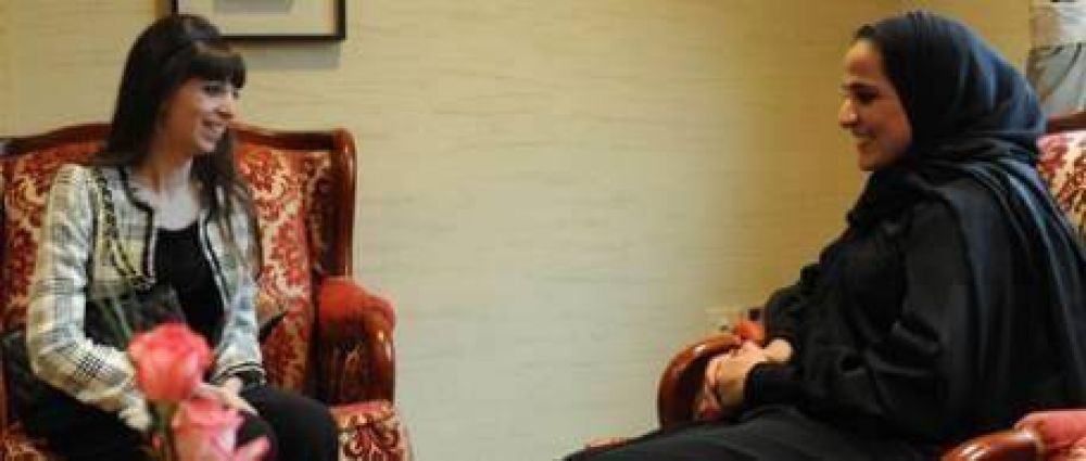 Flor K acord� con la hija del emir de Qatar promocionar el cine argentino