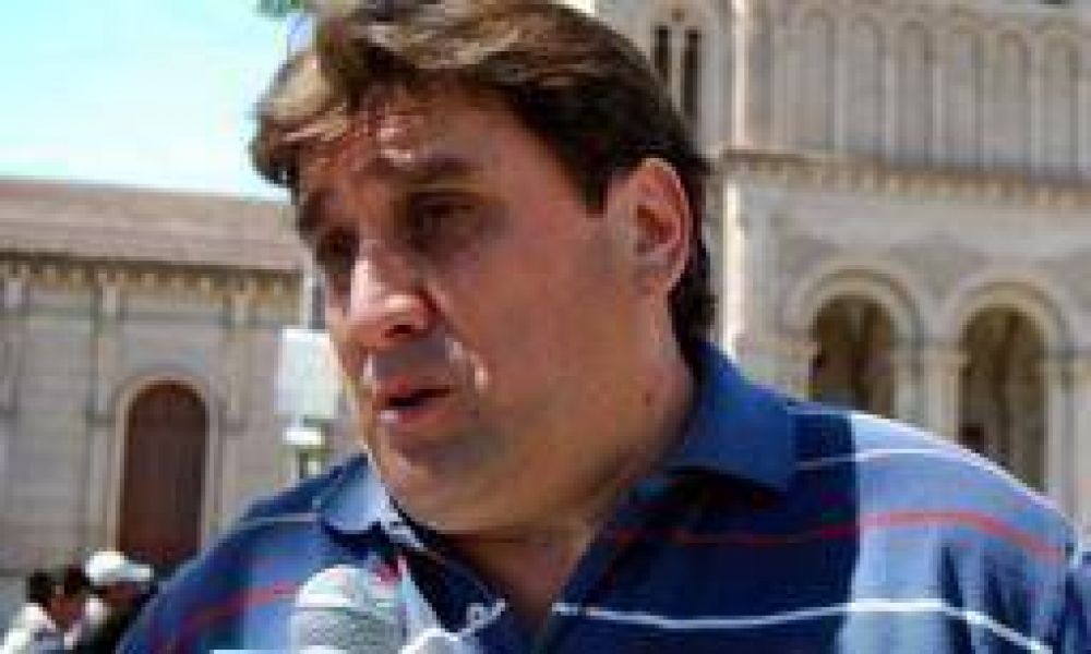 Preocupado por la inflaci�n, gremio estatal exige aumentos de sueldos