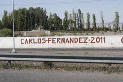 Pintadas, el precalentamiento de la carrera pol�tica en Rawson 