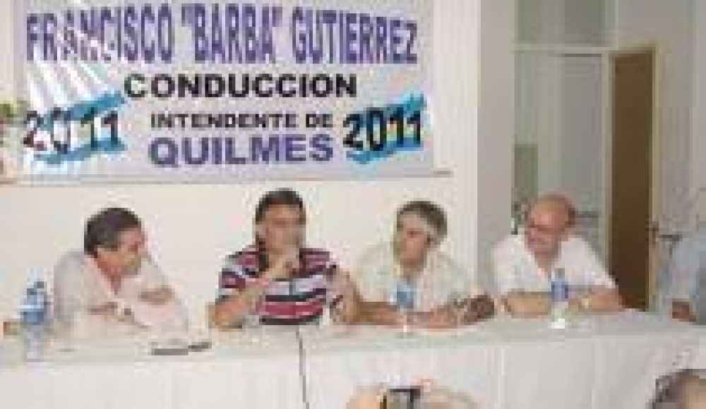Guti�rrez de gira pol�tica por el interior bonaerense