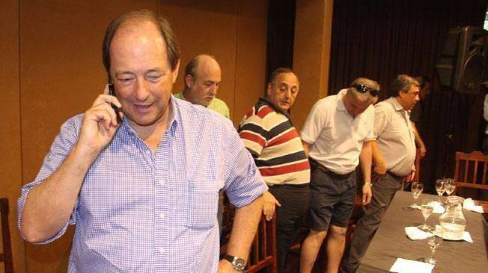 "Argentina necesita un orden democr�tico"