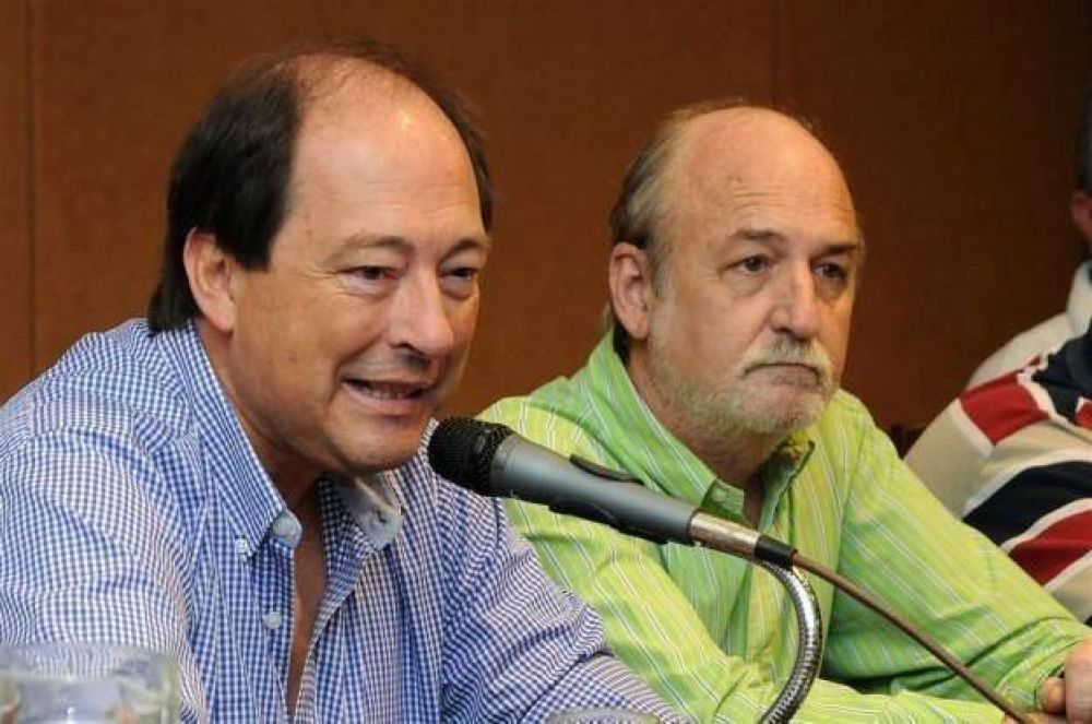 Fuerte desembarco de Ernesto Sanz en C�rdoba y respaldo para Aguad