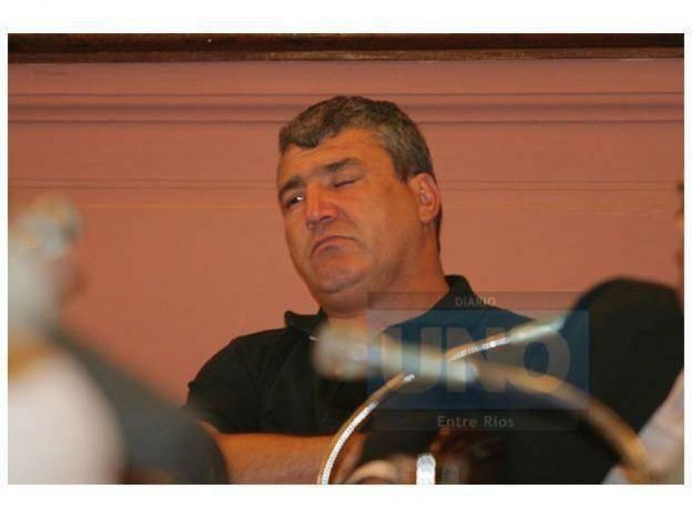 Hugo Vsquez ir por la reeleccin en el Suoyem